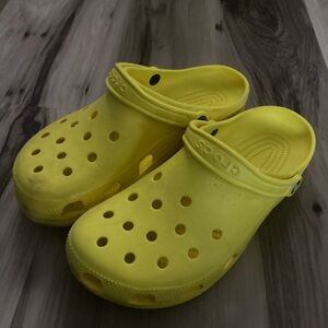 Crocs Classic Clogs Yellow Unisex Comfort Slip On Shoes Casual